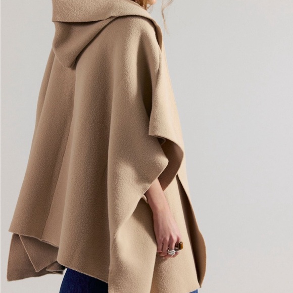 Free People Camel Hooded Wool-Blend Cape Cozy a Travelers Dream - Picture 2 of 5